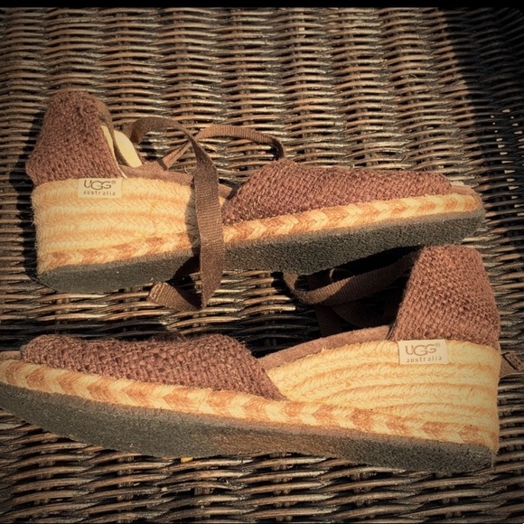 Ugg delmar espadrille Wedge sandal Size 8 ❤️💙💜 - Picture 4 of 8